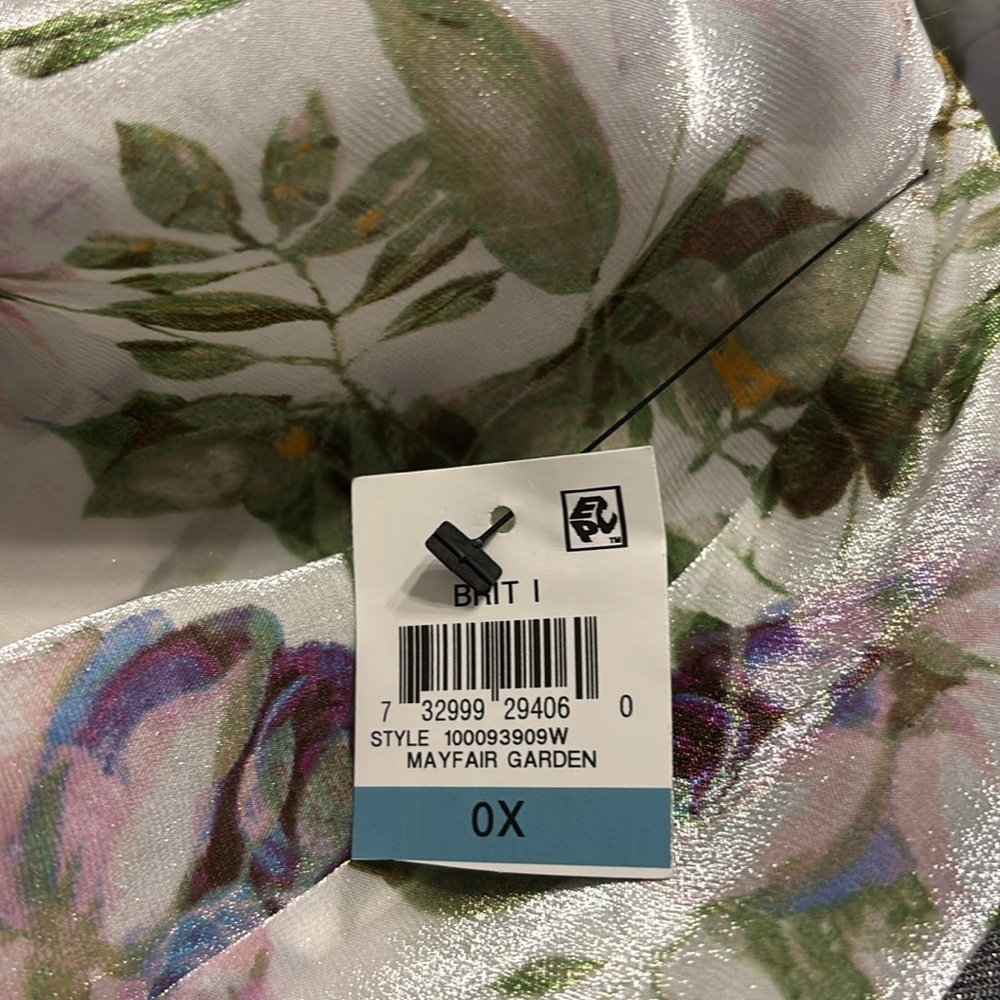 Inc. International Concepts Plus Mayfair Garden Bomber Jacket - Picture 12 of 13